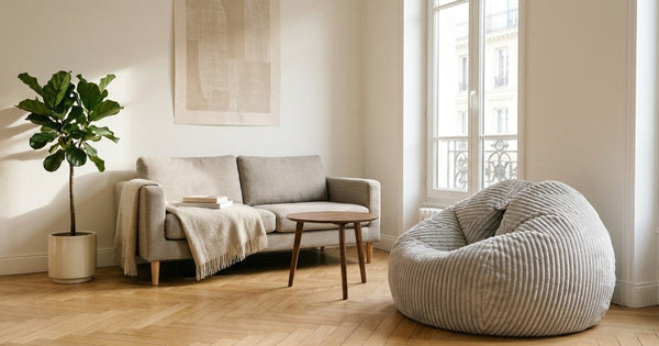 Comment aménager un petit salon ? La méthode pour gagner en surface sans renoncer au confort