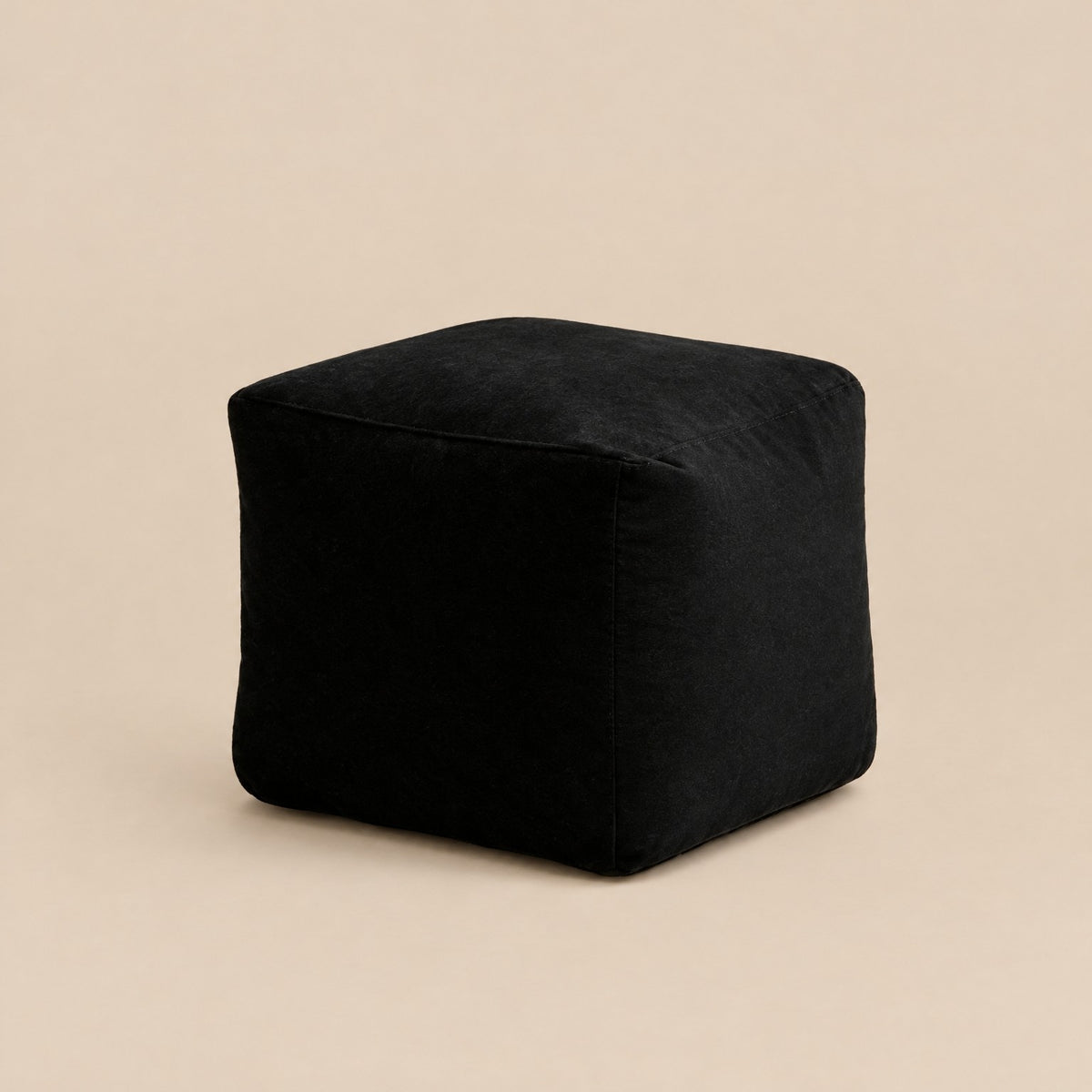 AURA | Fauteuil pouf velours ras et repose-pied | Nomaï – Repose-pied noir