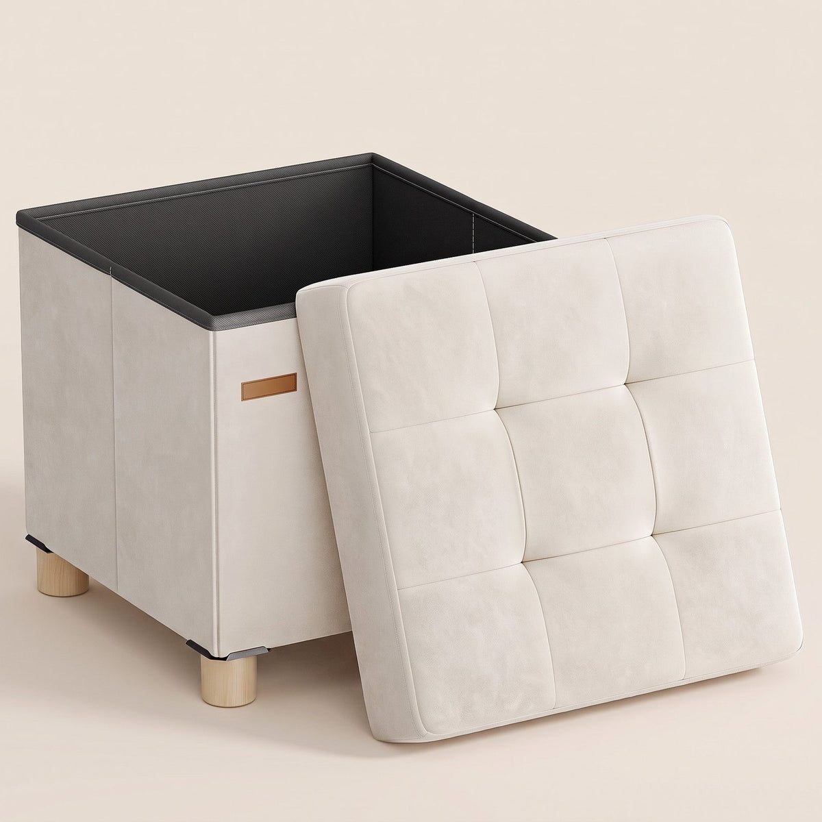 STOOLY | Pouf cube coffre velours | Nomaï – beige cappuccino