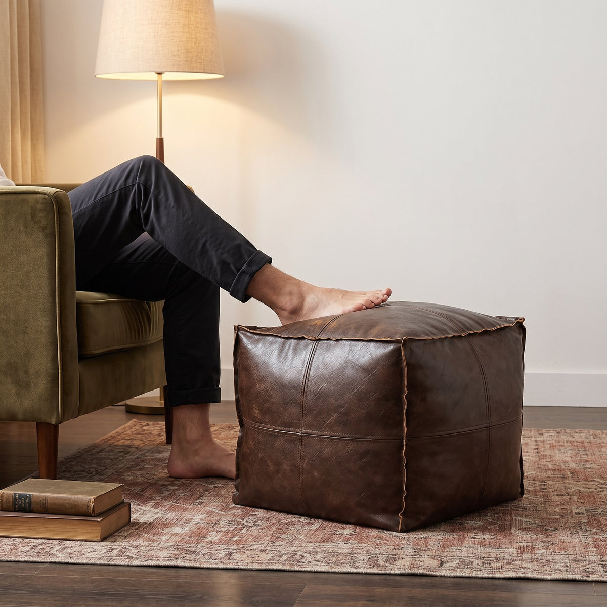 STOOLY | Pouf cube vintage | Nomaï – mise en situation 1