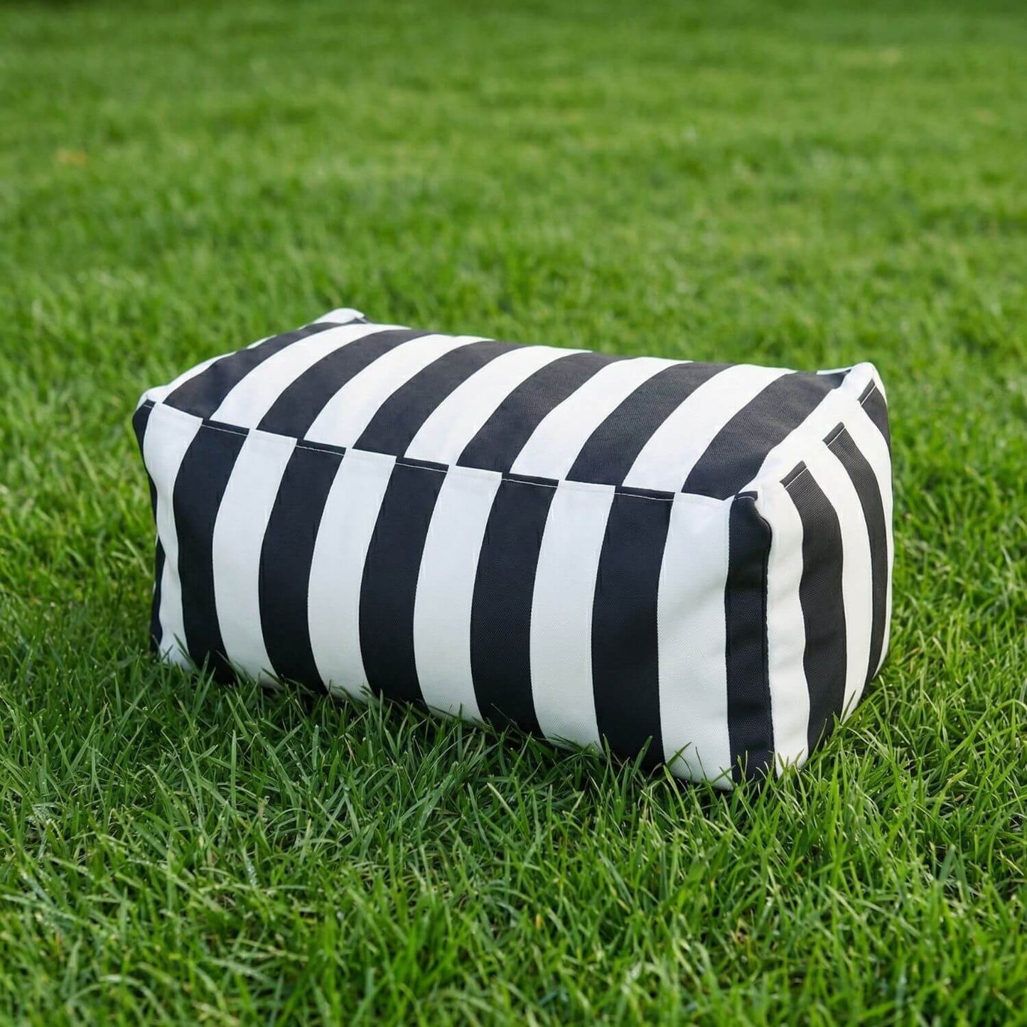 Repose-pied pouf extérieur imperméable | Nomaï